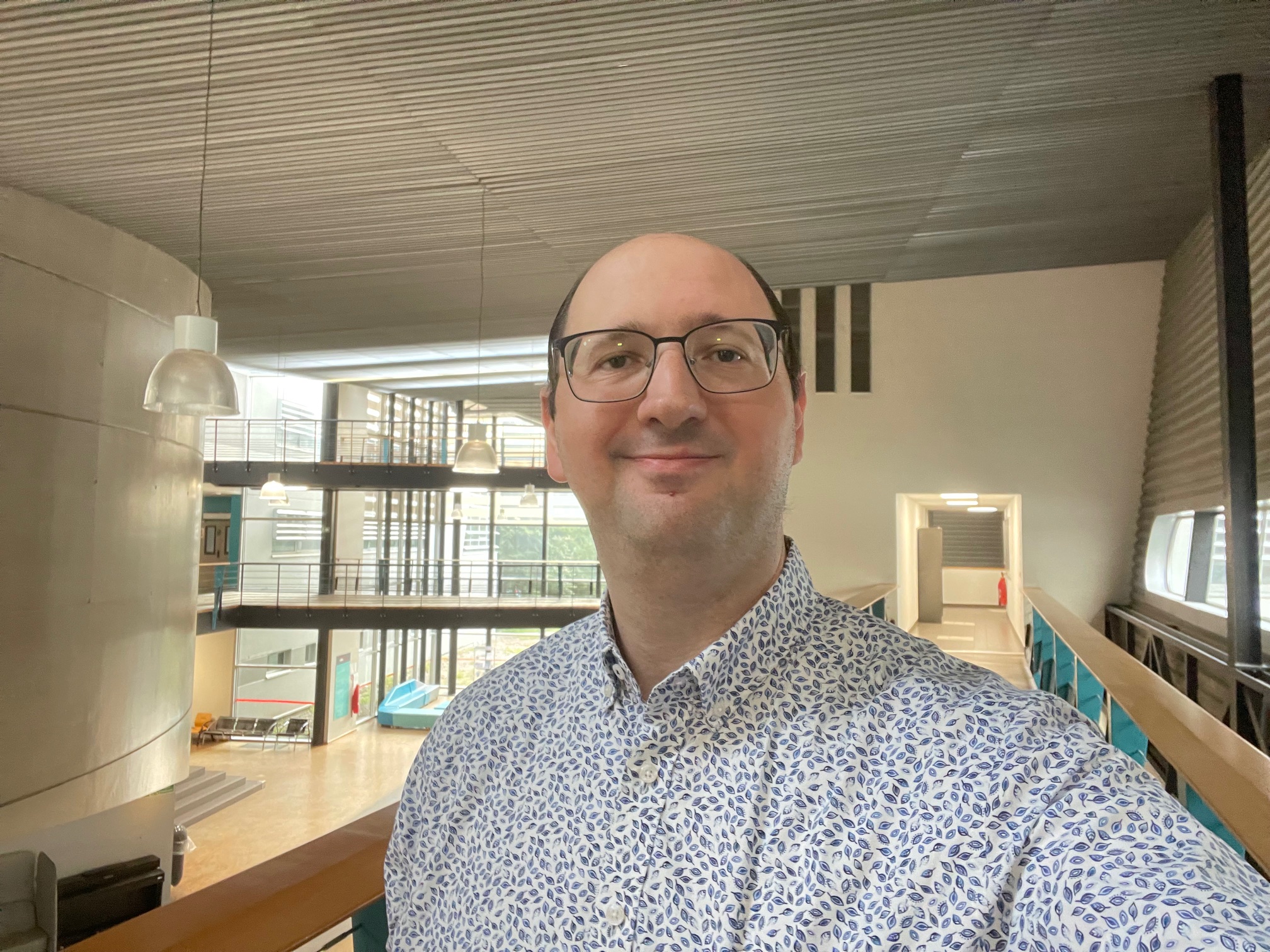 Photo-FG Frédéric Gervais sur le campus de Fontainebleau